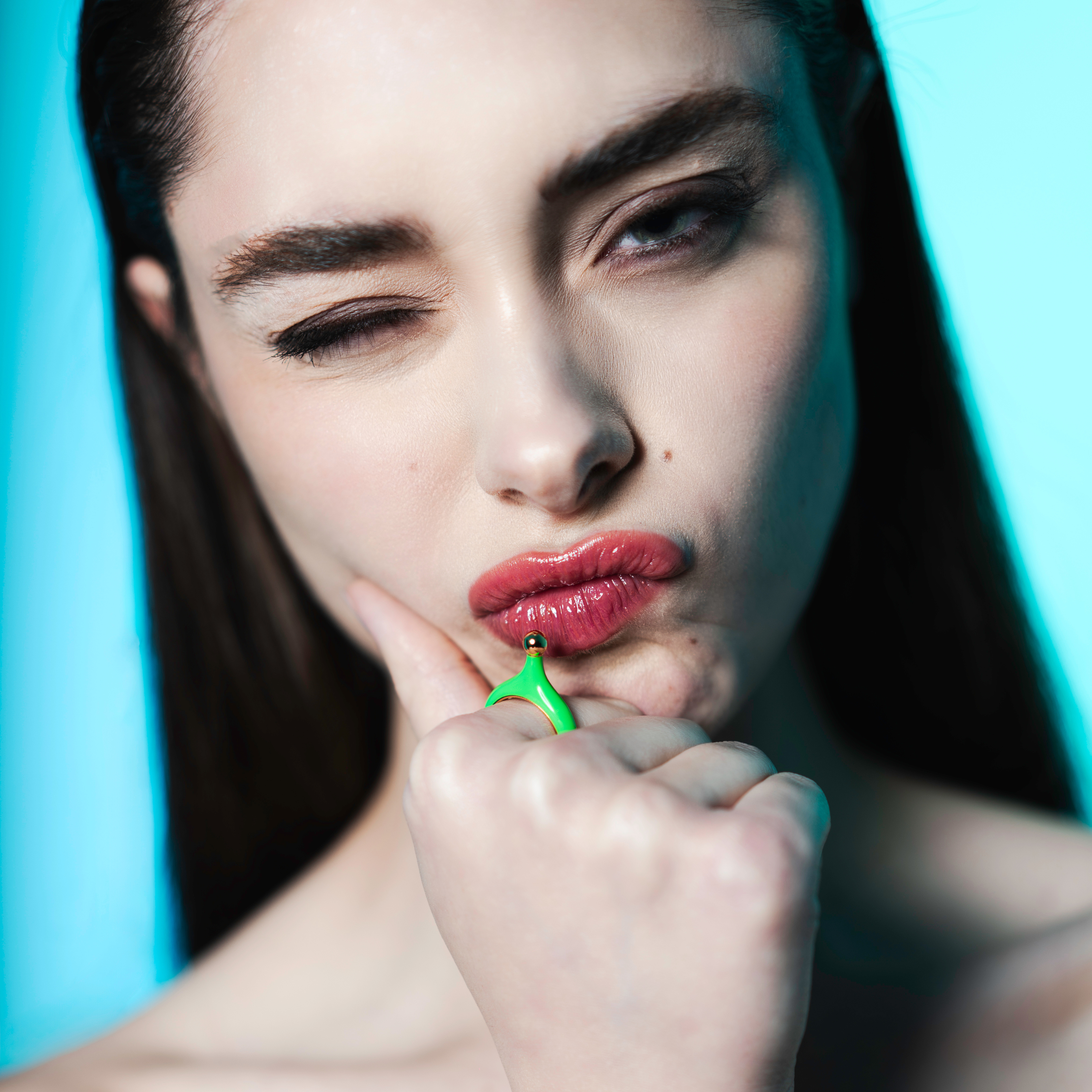 Anello smaltato gambo Verde