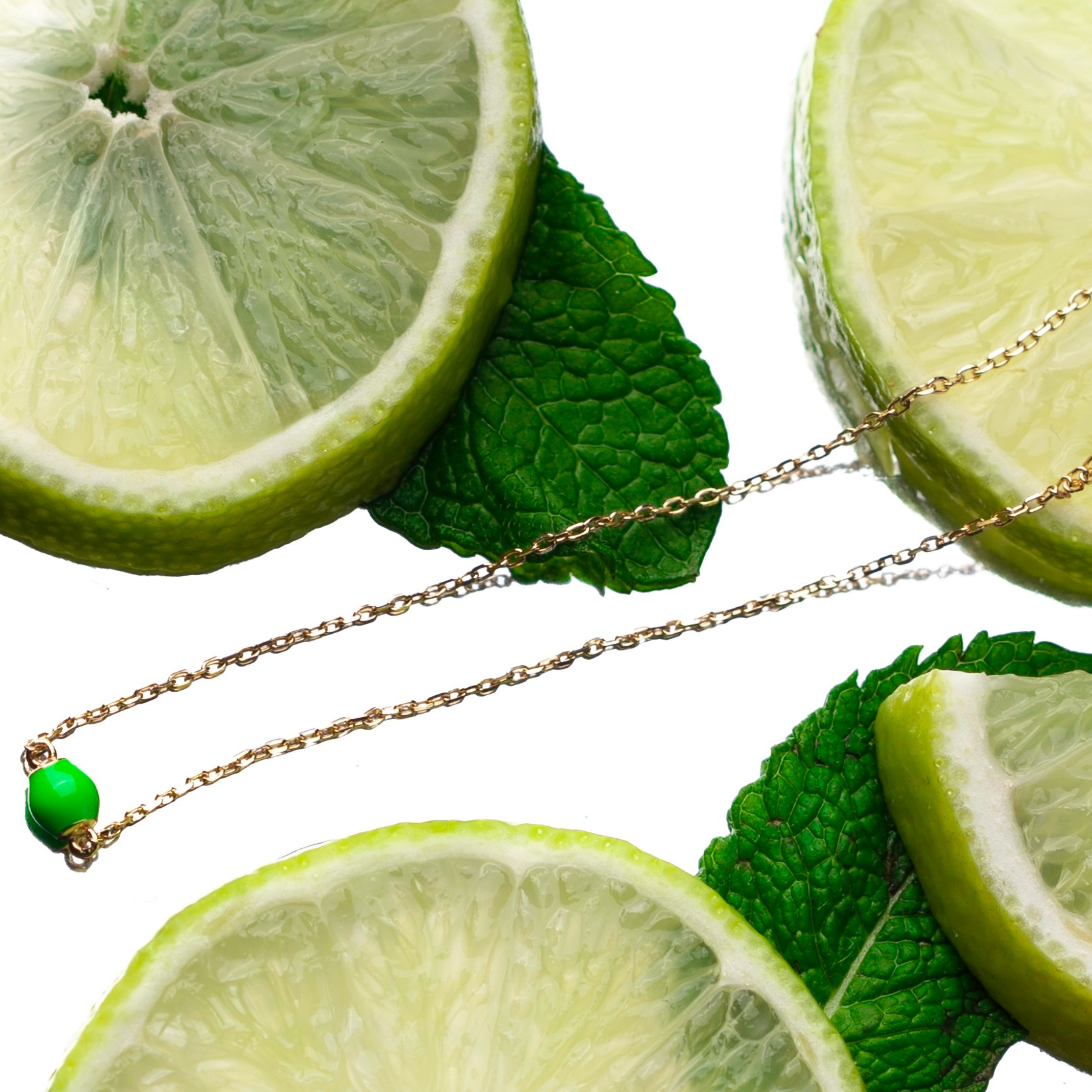 Collana smaltata Verde
