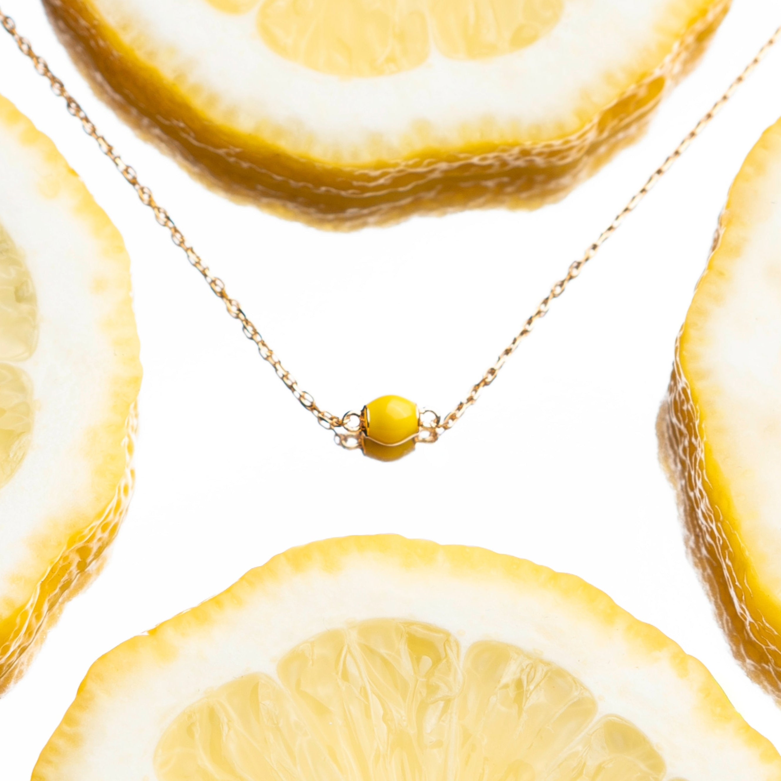 Collana smaltata Gialla